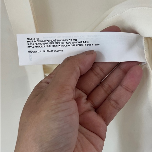 Theory Ivory Silk Blend Top - Picture 2 of 5